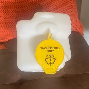 Replacement Washer Reservoir for Jeep Wrangler 03-06 Tank and Cap Only, No Pump